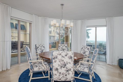 Condo in Hollywood, Florida, 3 bedrooms  № 1776249 - photo 4