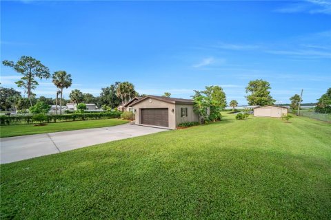 House in Haines City, Florida 2 bedrooms, 127.09 sq.m. № 1913200 - photo 6