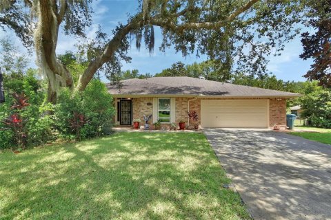 House in DeLand, Florida 3 bedrooms, 192.96 sq.m. № 1894422 - photo 26