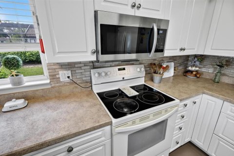 Villa ou maison à vendre à Palm Coast, Floride: 3 chambres, 159.61 m2 № 2130109 - photo 28