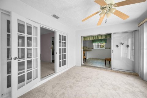 House in Pinellas Park, Florida 2 bedrooms, 117.06 sq.m. № 1760520 - photo 26