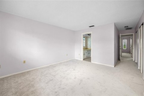 House in Pinellas Park, Florida 2 bedrooms, 117.06 sq.m. № 1760520 - photo 19
