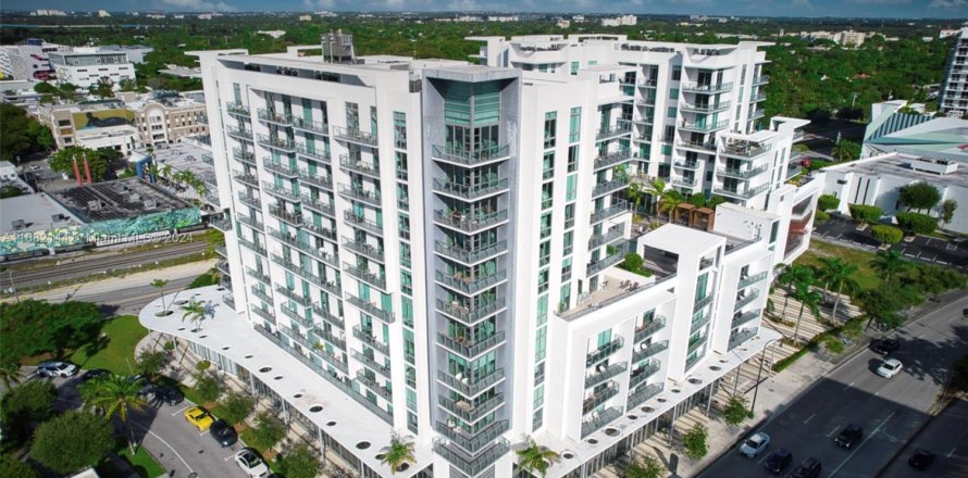 Condominio en Miami, Florida, 1 dormitorio № 1421611