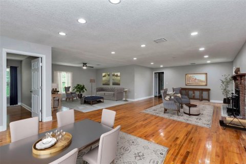 House in Ocala, Florida 4 bedrooms, 169.92 sq.m. № 1878058 - photo 5