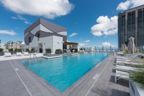 Condominio en venta en Miami, Florida, 2 dormitorios, 119.19 m2 № 1802616 - foto 21
