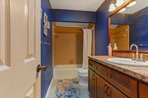 House in Gainesville, Florida 3 bedrooms, 138.33 sq.m. № 1759238 - photo 17