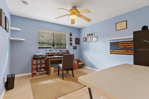House in Gainesville, Florida 3 bedrooms, 138.33 sq.m. № 1759238 - photo 18