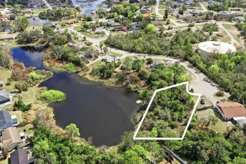 Terreno en venta en Deltona, Florida № 2167116 - foto 4