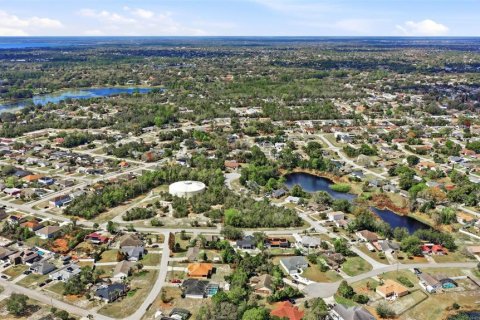 Terreno en venta en Deltona, Florida № 2167116 - foto 27