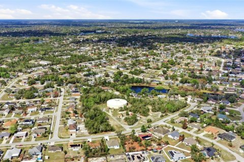 Terreno en venta en Deltona, Florida № 2167116 - foto 21