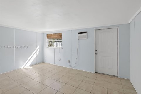 Купить виллу или дом в Купер-Сити, Флорида 2 спальни, 92.07м2, № 2027888 - фото 18