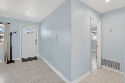 Купить виллу или дом в Купер-Сити, Флорида 2 спальни, 92.07м2, № 2027888 - фото 5