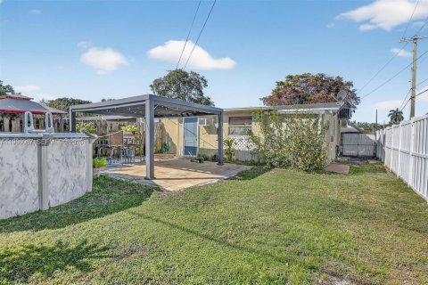 Купить виллу или дом в Купер-Сити, Флорида 2 спальни, 92.07м2, № 2027888 - фото 27