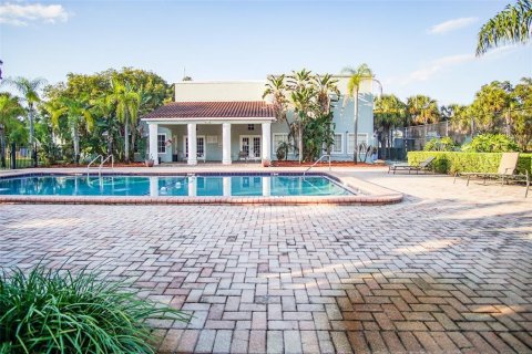 Copropriété à louer à Tampa, Floride: 2 chambres, 83.8 m2 № 2225176 - photo 17