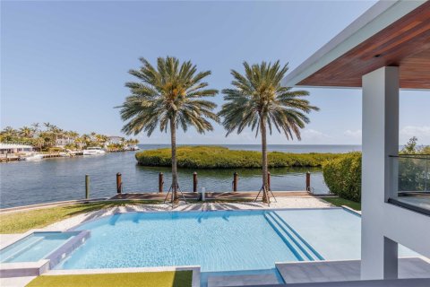 Villa ou maison à vendre à Coral Gables, Floride: 7 chambres, 650.97 m2 № 1865089 - photo 18
