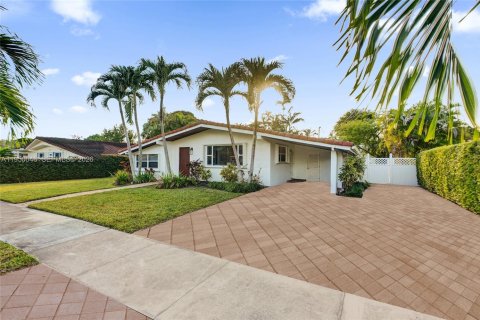 Villa ou maison à Miami, Floride 3 chambres, 127.74 m2 № 2025549