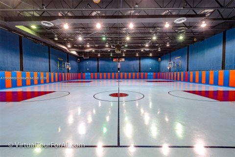 Condo in Weston, Florida, 2 bedrooms № 1951967 - photo 13