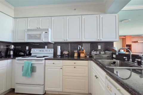 Copropriété à vendre à Hollywood, Floride: 44.78 m2 № 2012180 - photo 4