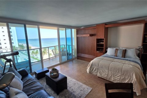 Copropriété à vendre à Hollywood, Floride: 44.78 m2 № 2012180 - photo 14