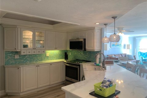 Condominio en alquiler en Sarasota, Florida, 2 dormitorios, 116.22 m2 № 1319785 - foto 11