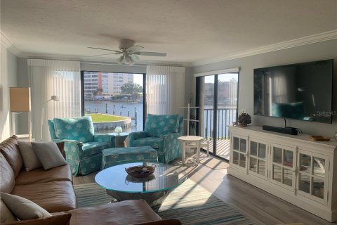 Condominio en alquiler en Sarasota, Florida, 2 dormitorios, 116.22 m2 № 1319785 - foto 4