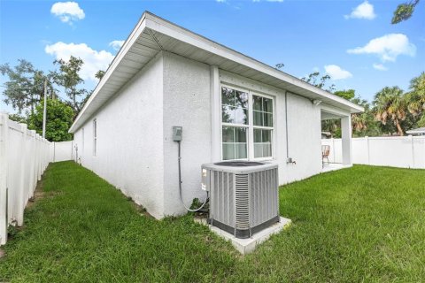 Casa en venta en Sarasota, Florida, 3 dormitorios, 116.13 m2 № 1911637 - foto 28