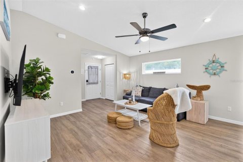 Casa en venta en Sarasota, Florida, 3 dormitorios, 116.13 m2 № 1911637 - foto 7