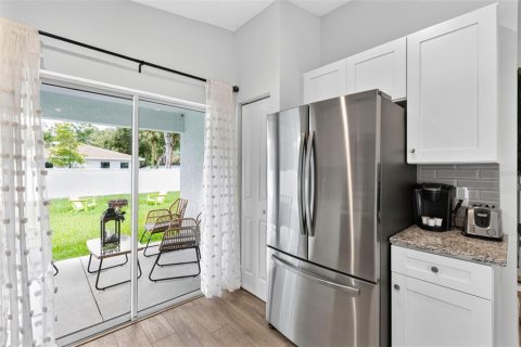 Casa en venta en Sarasota, Florida, 3 dormitorios, 116.13 m2 № 1911637 - foto 12