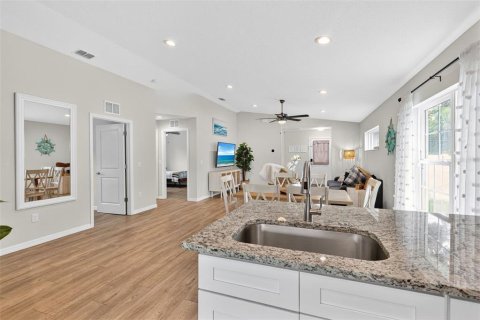 Casa en venta en Sarasota, Florida, 3 dormitorios, 116.13 m2 № 1911637 - foto 13