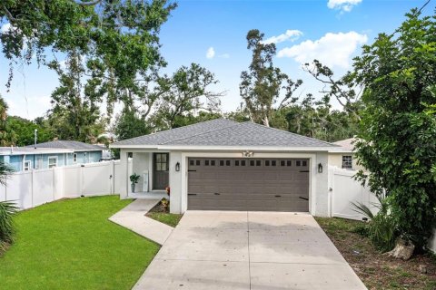 Casa en venta en Sarasota, Florida, 3 dormitorios, 116.13 m2 № 1911637 - foto 1