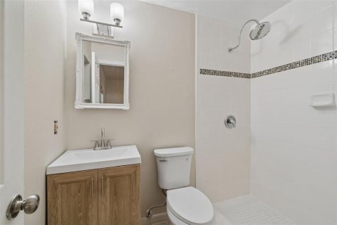 Villa ou maison à vendre à Tampa, Floride: 4 chambres, 163.04 m2 № 2258797 - photo 30