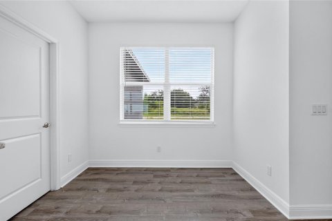 House in Poinciana, Florida 4 bedrooms, 125.33 sq.m. № 2239354 - photo 12