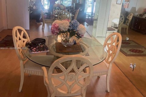 Condominio en venta en Weston, Florida, 2 dormitorios, 114.73 m2 № 2030286 - foto 11