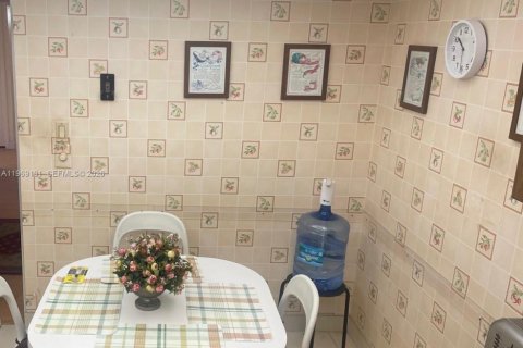 Condominio en venta en Weston, Florida, 2 dormitorios, 114.73 m2 № 2030286 - foto 13