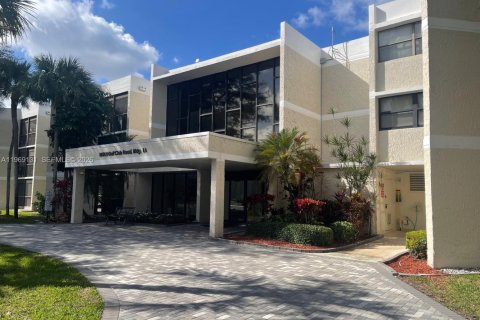 Condominio en Weston, Florida, 2 dormitorios  № 2030286