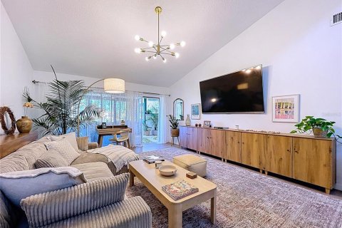 Villa ou maison à louer à Bradenton, Floride: 3 chambres, 213.58 m2 № 1775380 - photo 20