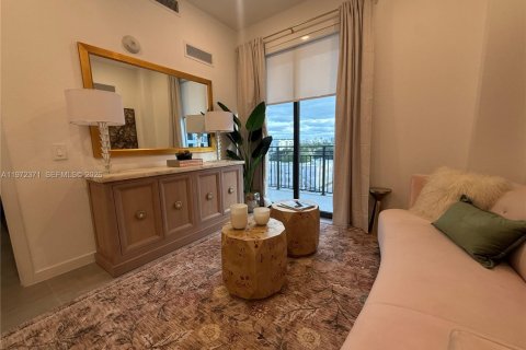 Villa ou maison à louer à Hollywood, Floride: 2 chambres № 2040335 - photo 9