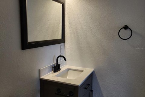 Condominio en alquiler en Orlando, Florida, 3 dormitorios, 65.03 m2 № 1917526 - foto 24