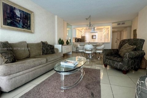 Снять в аренду кондоминиум в Авентура, Флорида 1 спальня, 99.03м2, № 2009016 - фото 10