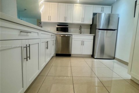 Снять в аренду кондоминиум в Авентура, Флорида 1 спальня, 99.03м2, № 2009016 - фото 6