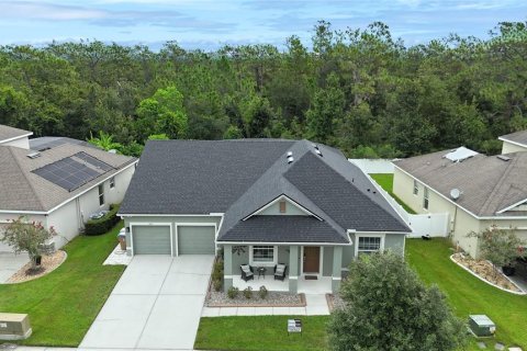 Casa en venta en Kissimmee, Florida, 4 dormitorios, 205.59 m2 № 1900951 - foto 1
