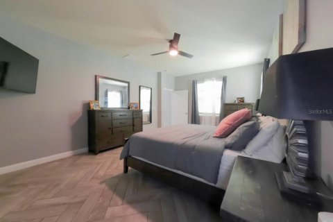 Casa en venta en Kissimmee, Florida, 4 dormitorios, 205.59 m2 № 1900951 - foto 22