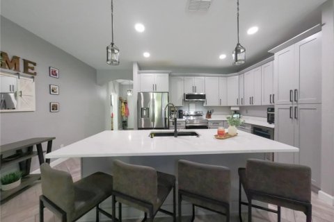 Casa en venta en Kissimmee, Florida, 4 dormitorios, 205.59 m2 № 1900951 - foto 14