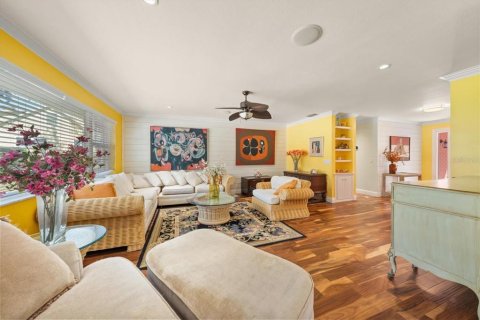 Casa en venta en Dunedin, Florida, 3 dormitorios, 218.23 m2 № 2206397 - foto 9