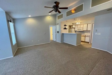 Condominio en alquiler en Kissimmee, Florida, 2 dormitorios, 95.32 m2 № 1915401 - foto 4