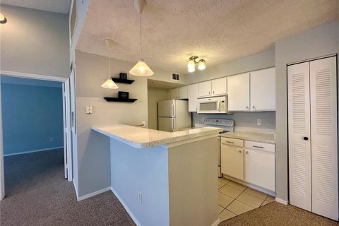 Condominio en alquiler en Kissimmee, Florida, 2 dormitorios, 95.32 m2 № 1915401 - foto 2