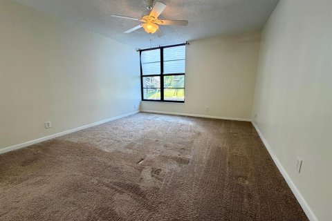 Condo in Boca Raton, Florida, 2 bedrooms  № 2182989 - photo 11