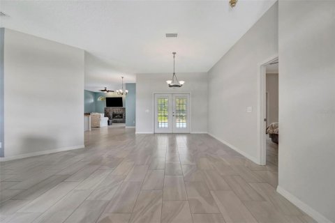 House in Bradenton, Florida 4 bedrooms, 214.98 sq.m. № 2216461 - photo 16