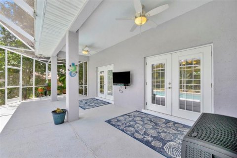 House in Bradenton, Florida 4 bedrooms, 214.98 sq.m. № 2216461 - photo 30