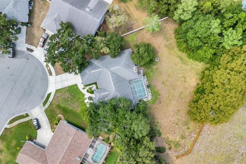 House in Bradenton, Florida 4 bedrooms, 214.98 sq.m. № 2216461 - photo 12